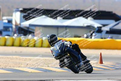 media/Feb-12-2022-SoCal Trackdays (Sat) [[3b21b94a56]]/Turn 2 (1045am)/